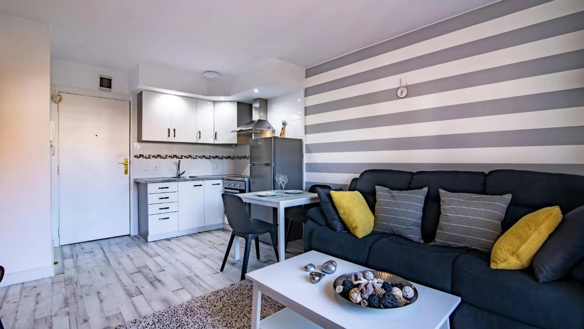 公寓 Los Cristianos - Sunset Cristian Playa - As De Casas